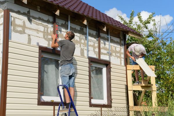 Cost of Handyman Siding Repair in Middletown
