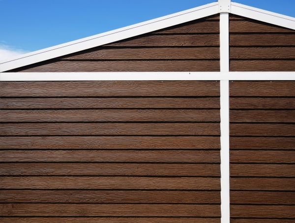Hardwood Siding Installation in Middletown