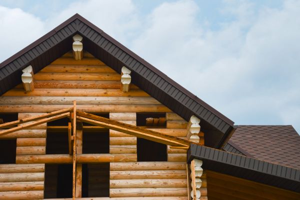 Log Home Siding Installation in Middletown